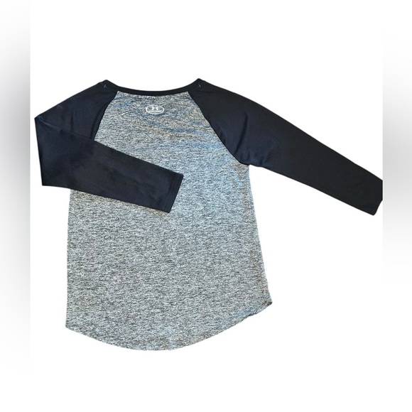 Under Armour Long Sleeve Black & Gray Raglan Tee – Size Small - Picture 2 of 2